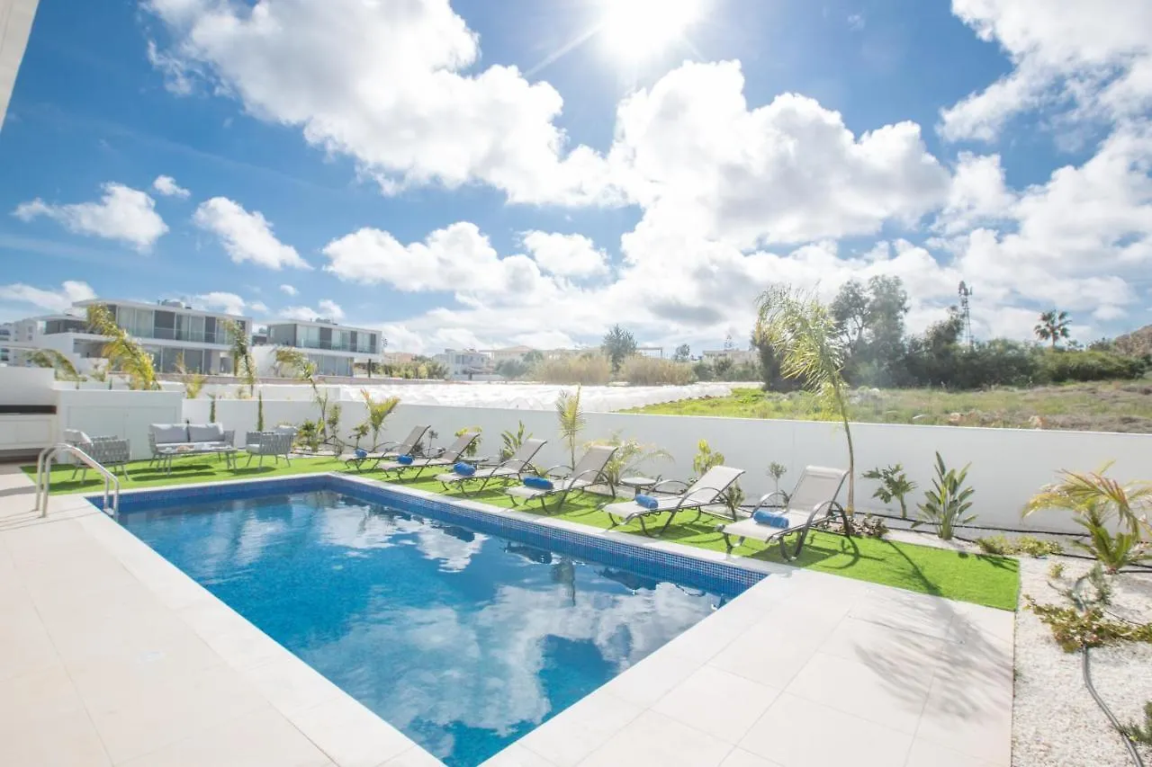 Olivine 3 Bedroom Villas Protaras